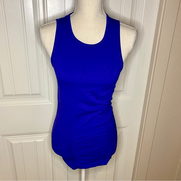 NWOT Athleta Speedlight Tank Top Racerback Electric Blue XS - Picture 2 of 8